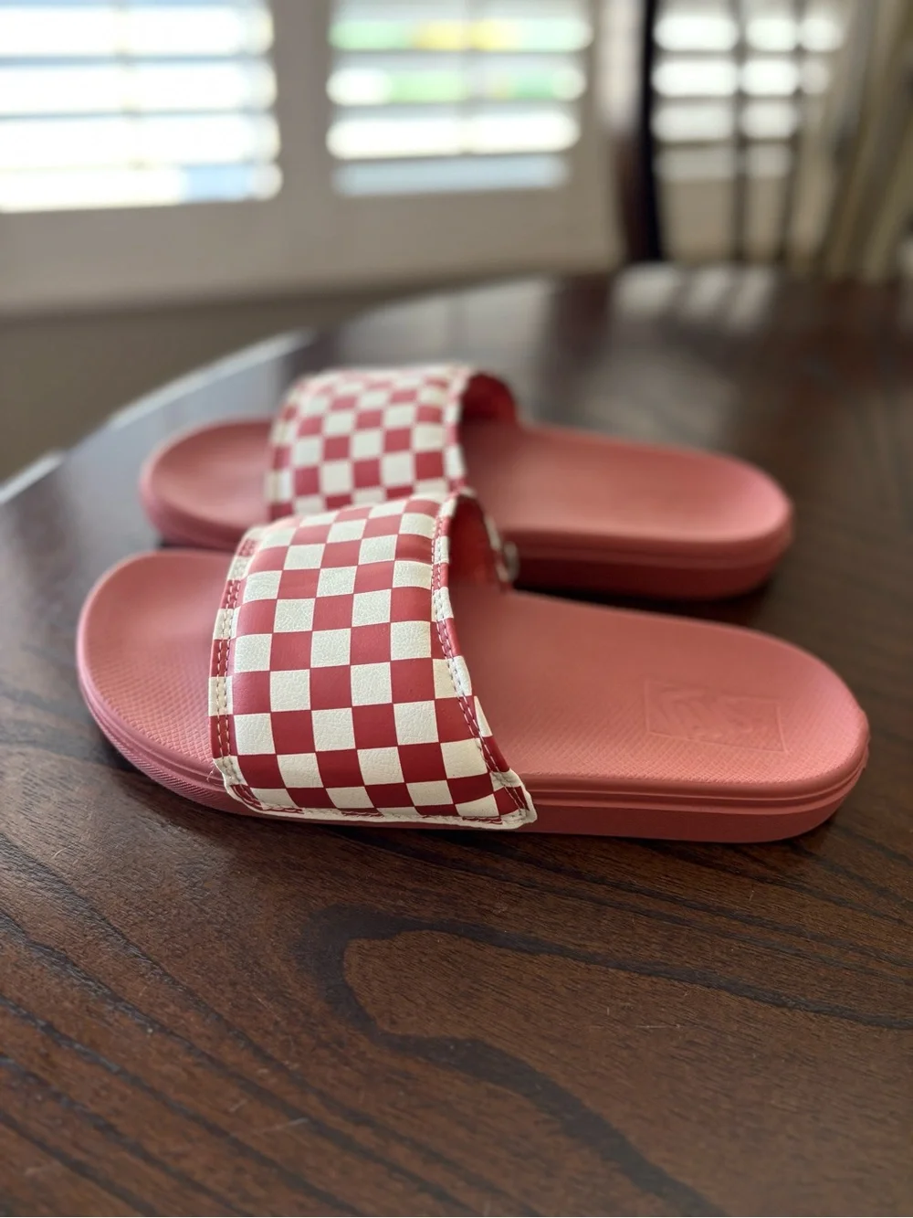 Vans Women’s Checkerboard Slide Sandals - Pink/White Size 9 - Picture 3 of 7